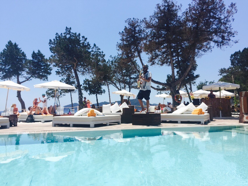 #1. Nikki Beach Ibiza - Beachklubbar på ibiza