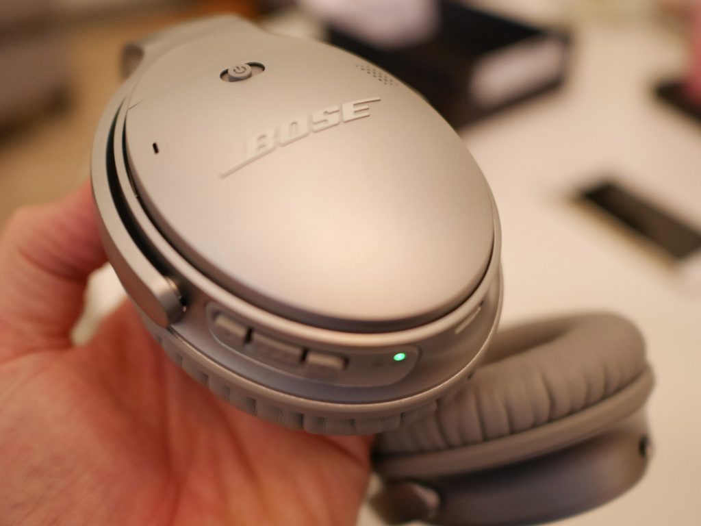Test Bose trådlösa QuietControl 35 brucreducerande hörlurar