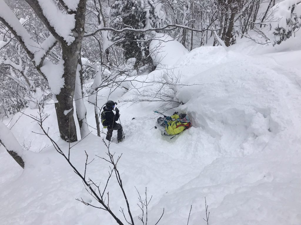 Skidåkning i Japan - off pist i Iwatake