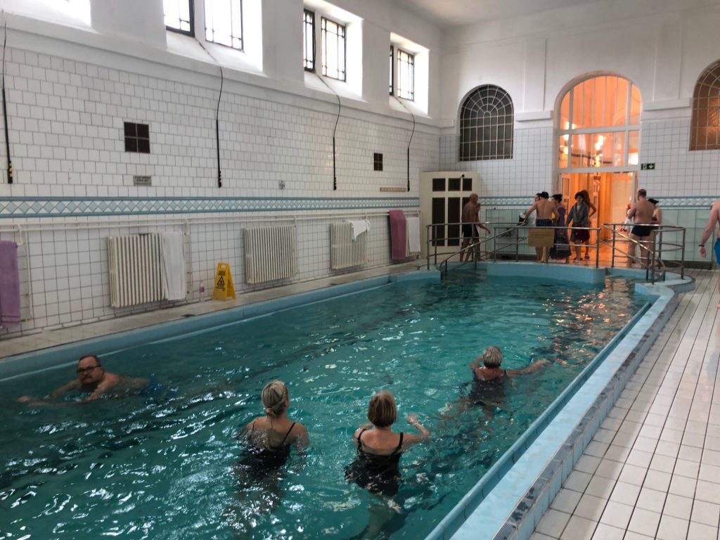 Thermalbad i Budapest Széchenyi Thermal Bath