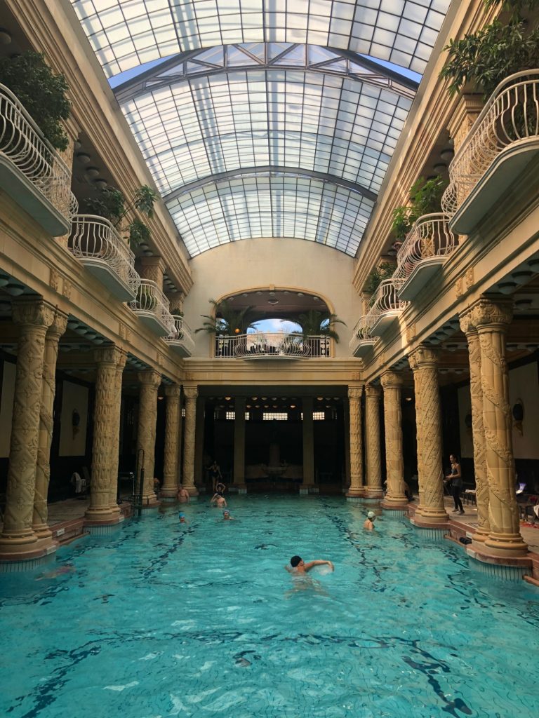 Thermalbad i Budapest Gellert Thermal Bath