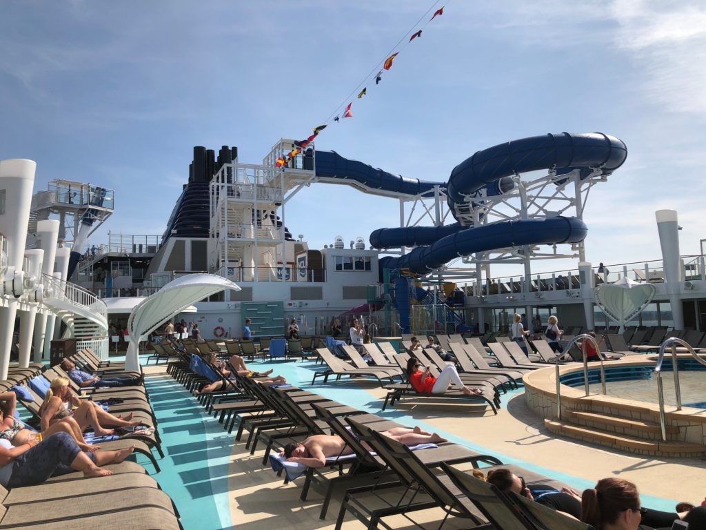 Pooler på Norwegian Bliss