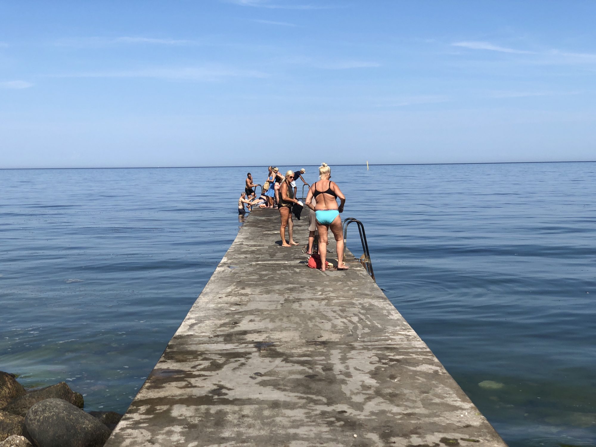 Ta ett dopp eller häng på stranden