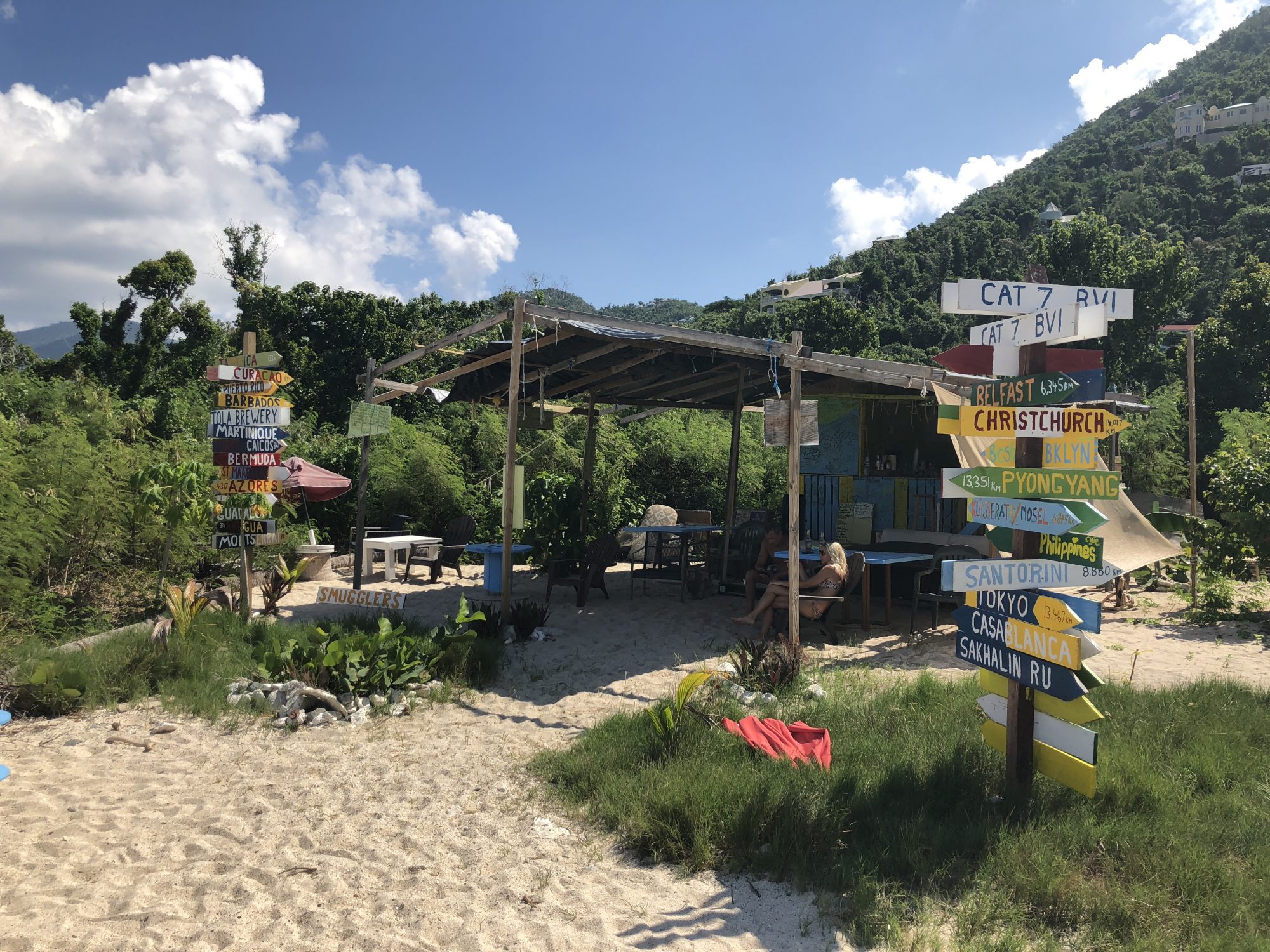 Bar vid Smuggler's Cove på Tortola