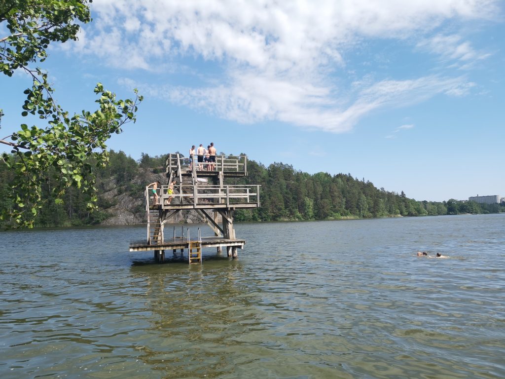 Hopptorn på Ängsholmsbadet i Täby