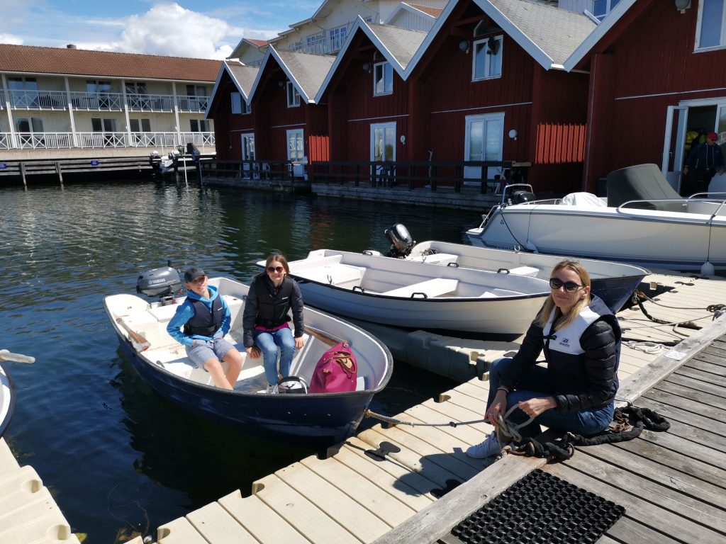 Hyra egen motorbåt på Tanumstrand