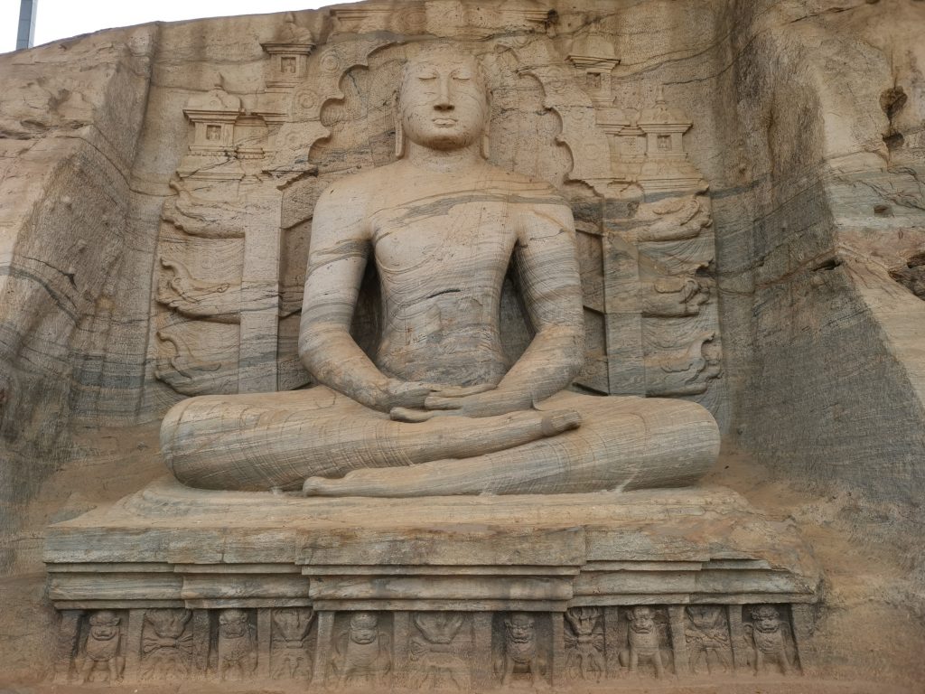 Buddha som ung, gammal och död