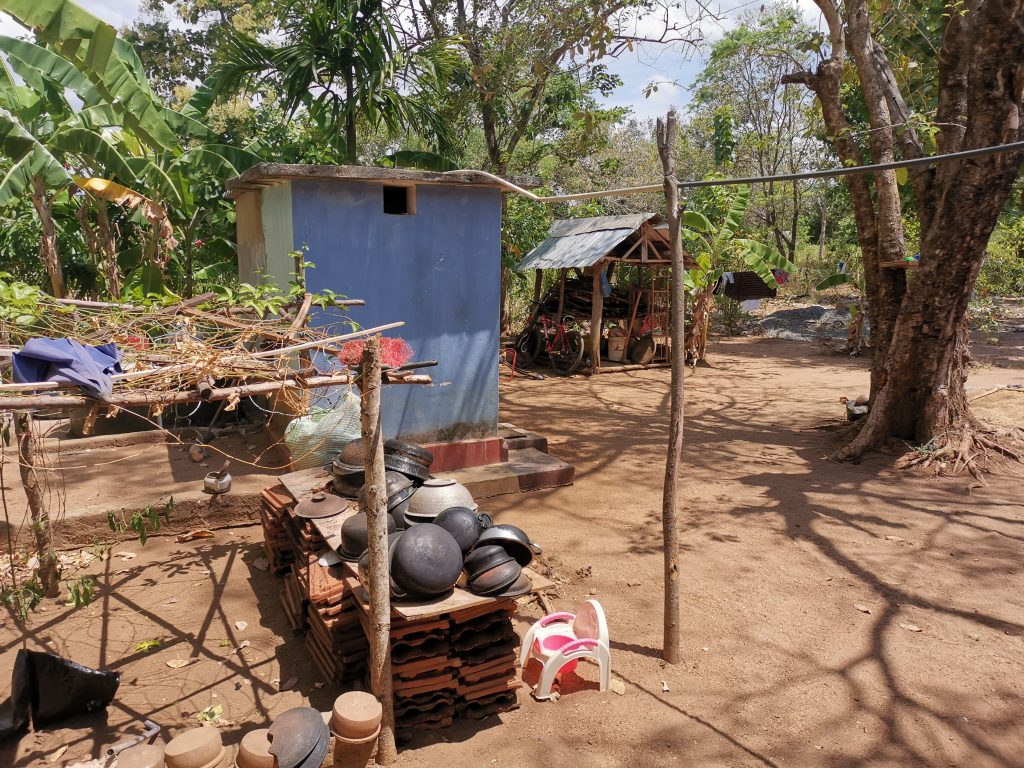 Lunch hemma hos en familj på Sri Lanka