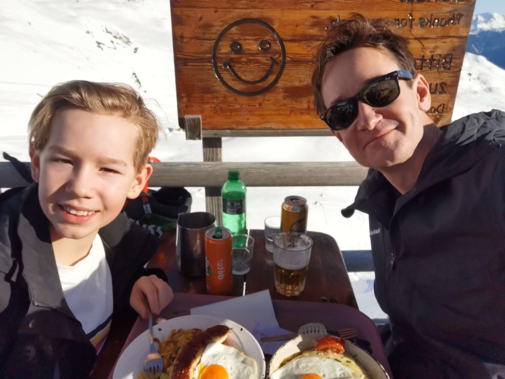 Restauranger i backen i Verbier - Cabane Mont fort