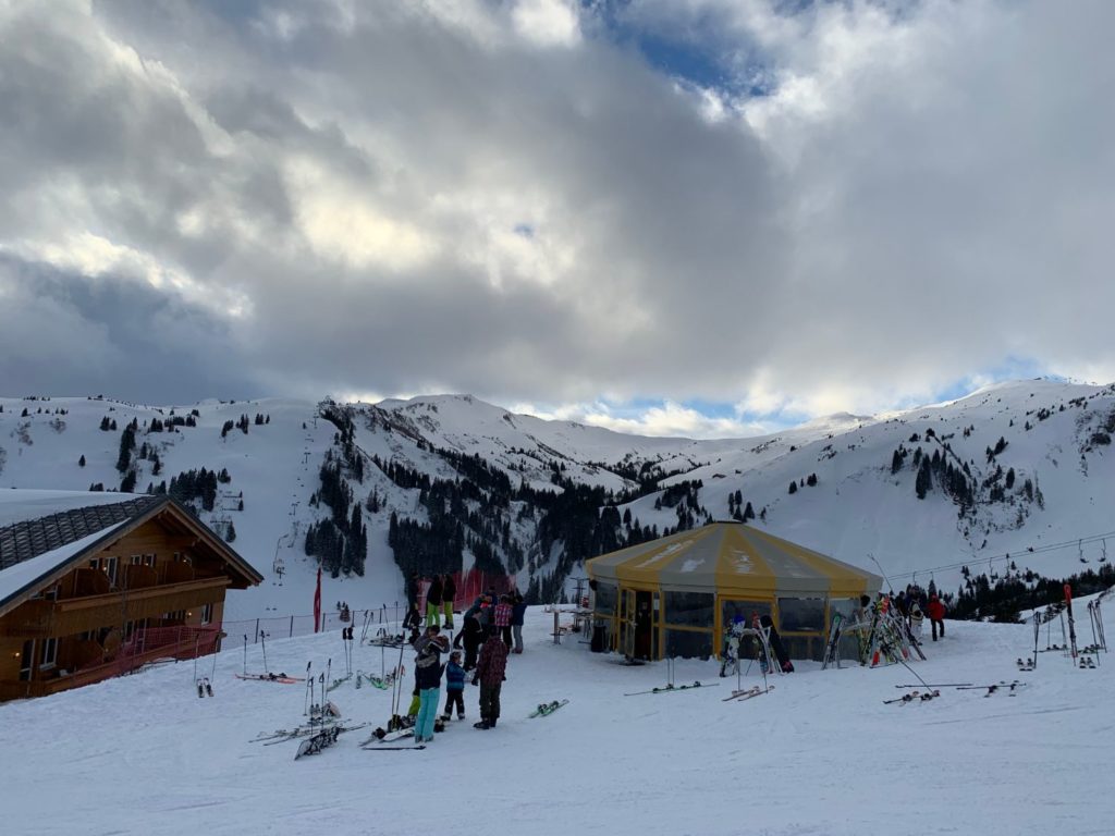 Skidåkning i Voralberg 