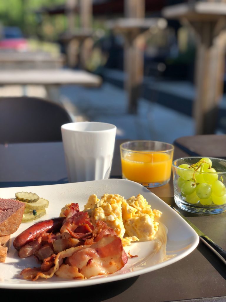 Frukost