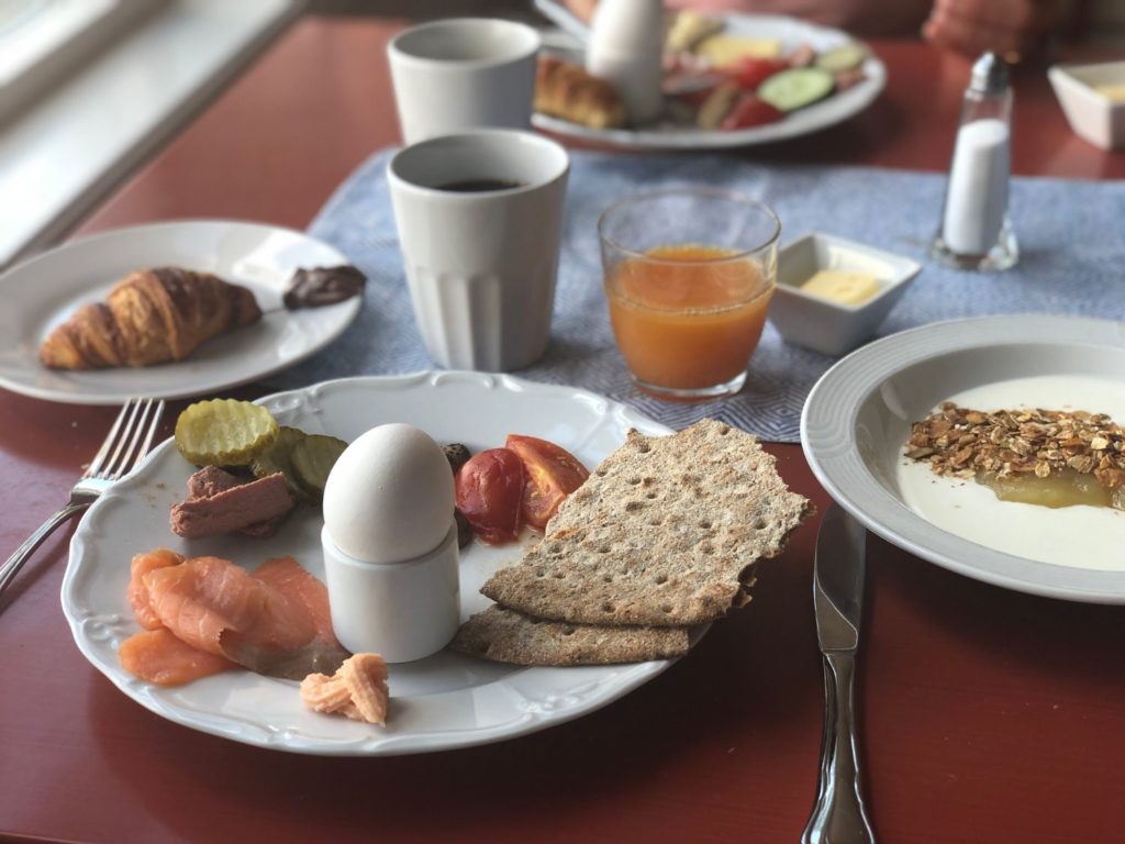 Frukost på Orbaden Spa