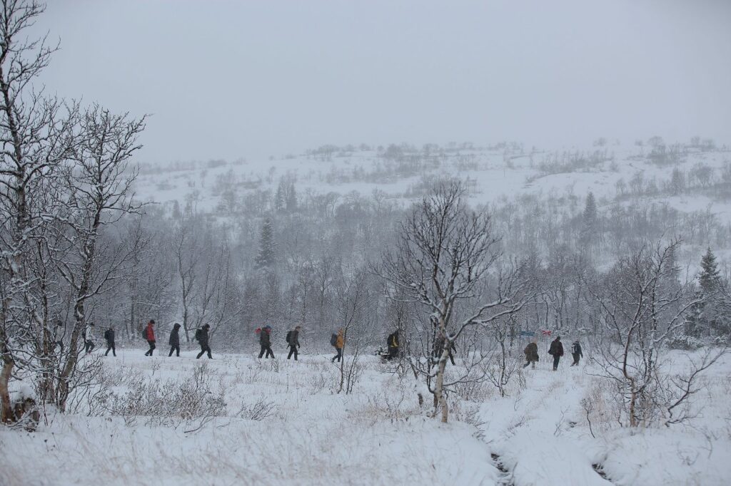 Vinterbad och vandring i Åre med Talisker Adventures