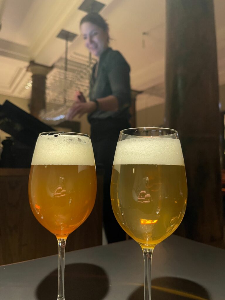 Vört i Gamla Stan - bryggeri och gastopub med fokus på smörrebröd.
