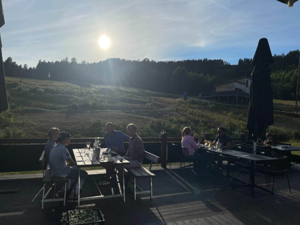 Middag på Bergshotellet