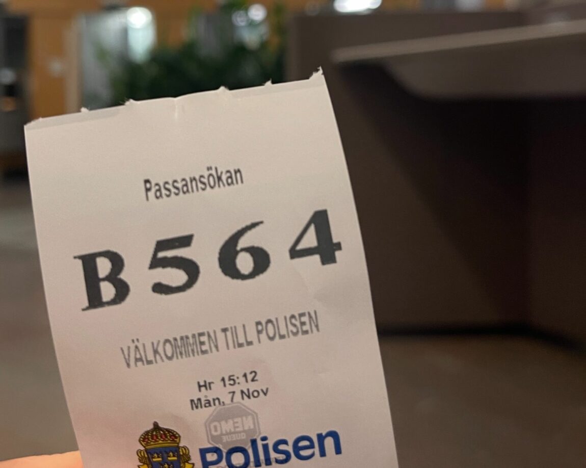 Skaffa nationellt ID-kort