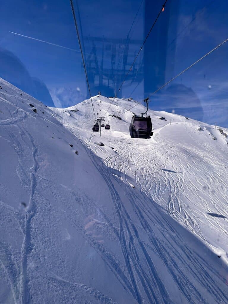 Skidåkning i Val Thorens