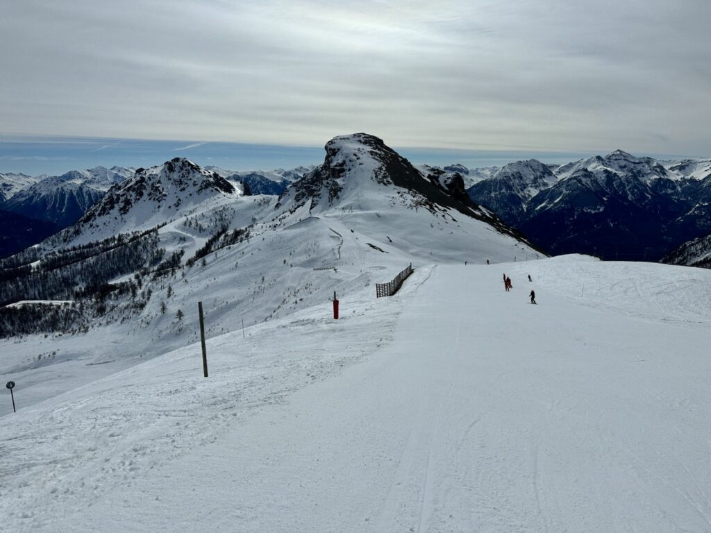 Serre Chevalier - en av de största skidorterna i Frankrike