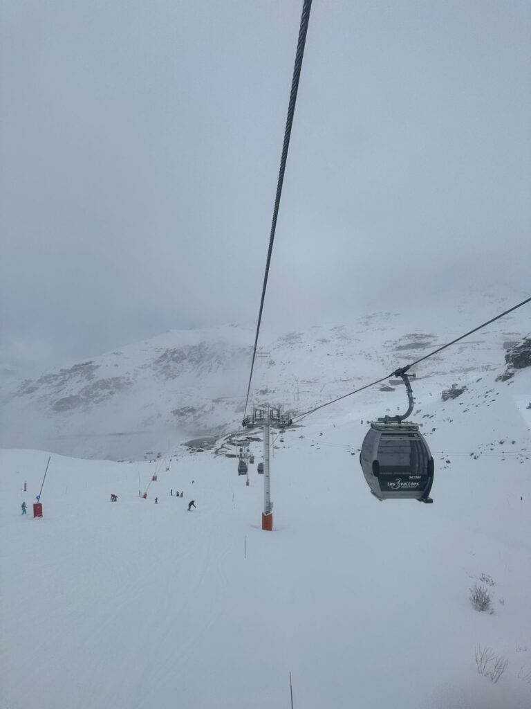 Vårskidåkning i Val Thorens - som mitt i Februari!