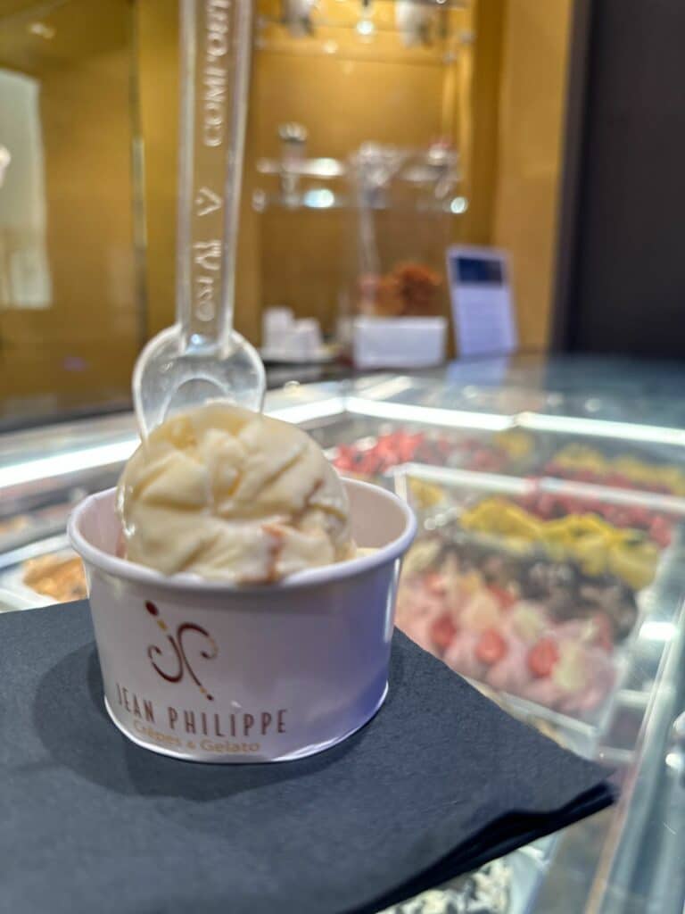 Crêpes & Gelato