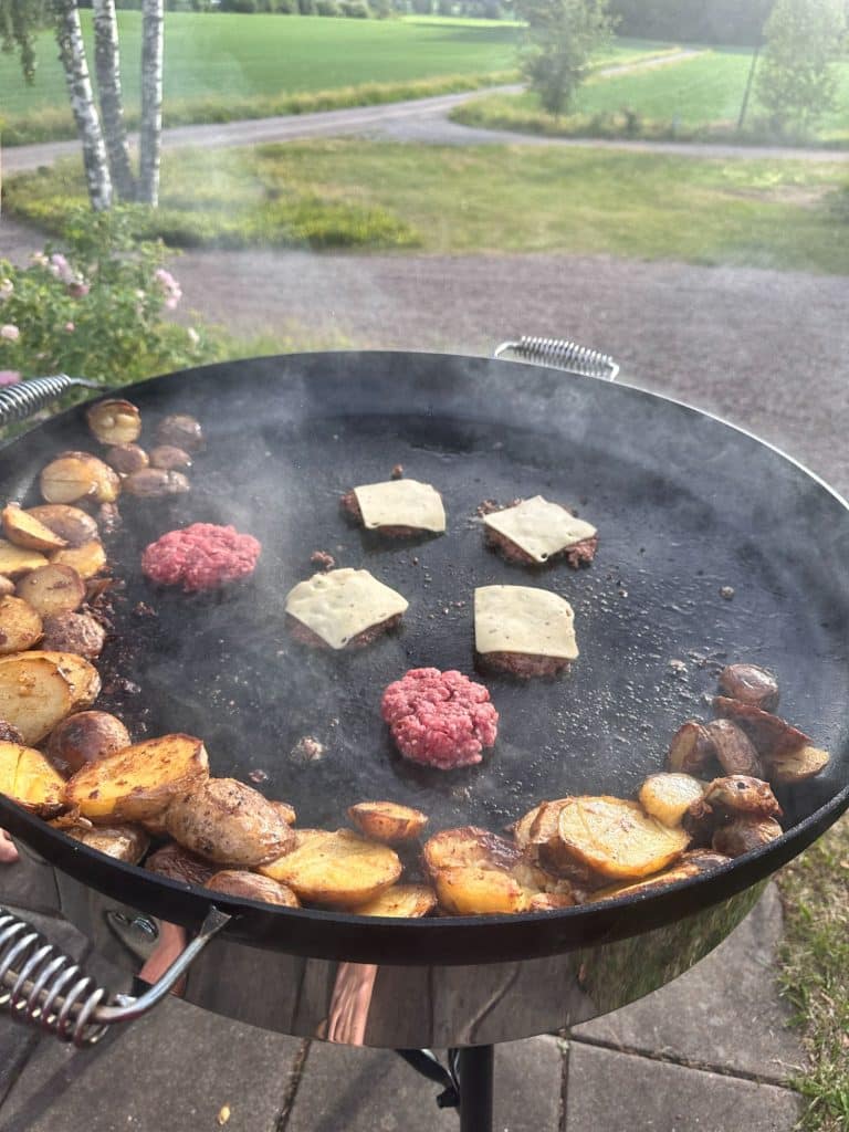 Smashed burgers på stekhäll