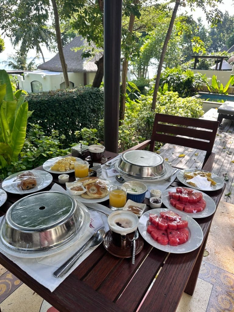 Frukost på Paradee resort