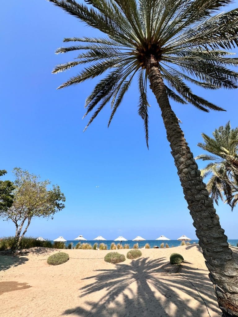 Strand och pooler på The Chedi Muscat 