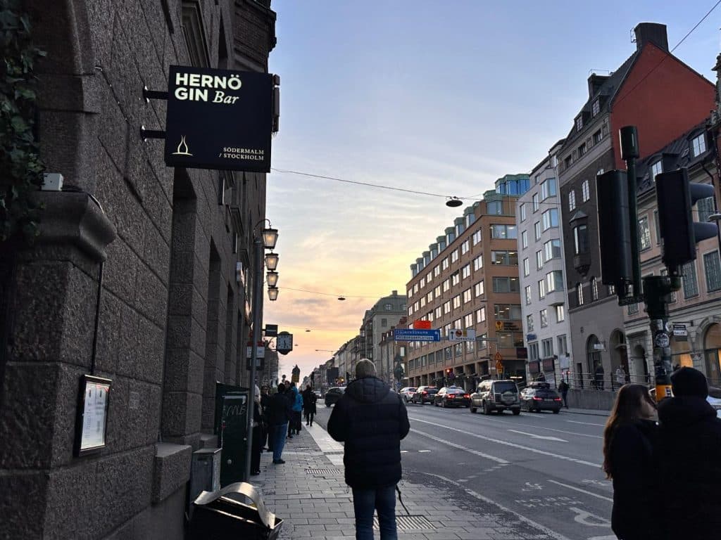 Hernö Gin Bar vid Slussen