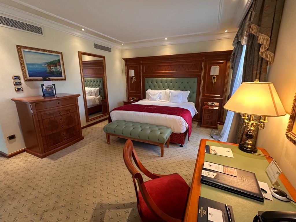 Hotell i Pristina - Swiss Diamond Hotel
