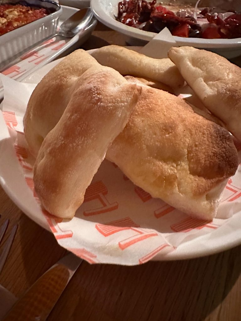 Middag på restaurang Hapiteria