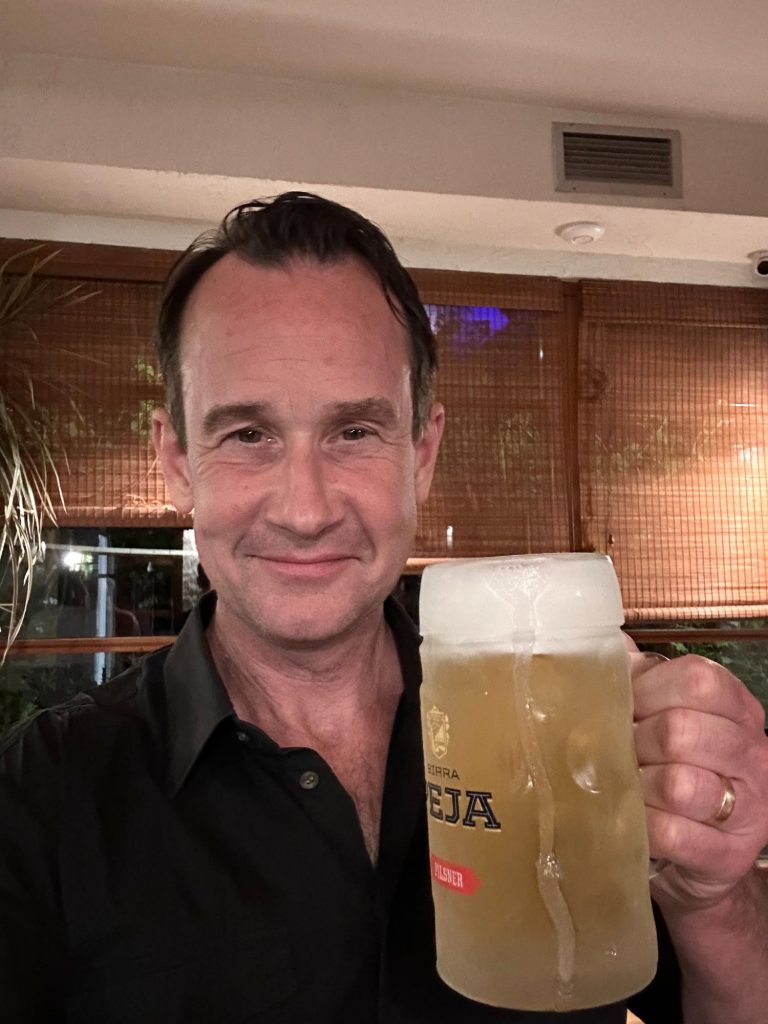 Middag på restaurang Hapiteria