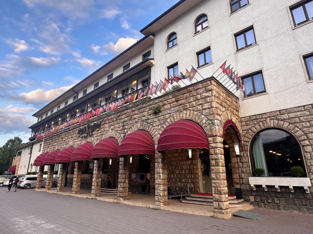 Hotell i Peja - Hotel Dukagjini